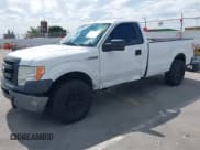 ✅ 2014 Ford F-150 XL • VIN: 1FTMF1CM3EKD68639 • Lot: 43294137. Wystawiony na IAAI z przebiegiem 151 838 mil. Bezpłatny archiwum sprzedaży aukcyjnych z USA i szczegółowy raport historii pojazdu na DreamBid. Zdjęcie 2.