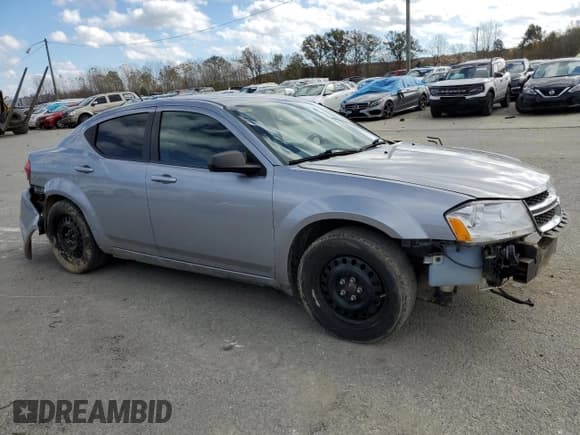 ✅ 2013 Dodge Avenger SE • VIN: 1C3CDZAB6DN541220 • Lot: 79029444. Wystawiony na Copart z przebiegiem 109 601 mil. Bezpłatny archiwum sprzedaży aukcyjnych z USA i szczegółowy raport historii pojazdu na DreamBid. Zdjęcie 4.