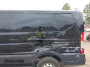 ✅ 2019 Ford Transit • VIN: 1FTYR2YM3KKA96824 • Lot: 41088013. Wystawiony na IAAI z przebiegiem 137 331 mil. Bezpłatny archiwum sprzedaży aukcyjnych z USA i szczegółowy raport historii pojazdu na DreamBid. Zdjęcie 6.