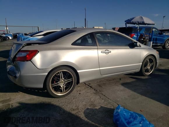 ✅ 2006 Honda Civic EX • VIN: 2HGFG11896H510952 • Лот: 91112575. Опубликован ранее на Copart с пробегом 210 543 миль. Бесплатный доступ к архиву аукционных продаж из США и подробный отчёт об истории автомобиля на DreamBid. Изображение 3.