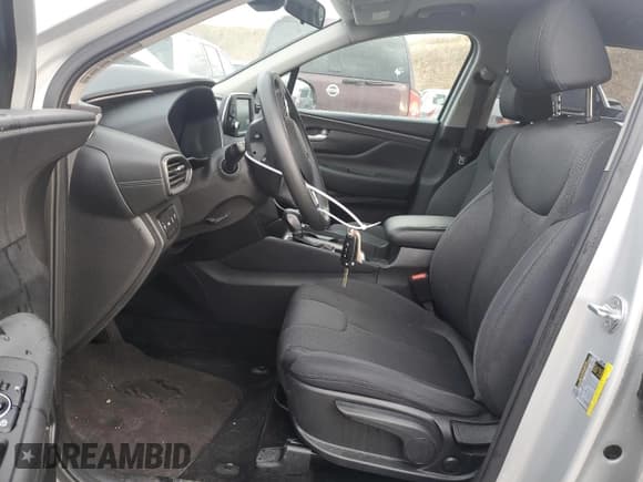 ✅ 2020 Hyundai Santa Fe SE • VIN: 5NMS2CAD3LH144670 • Lot: 76699543. Wystawiony na Copart z przebiegiem 63 168 mil. Bezpłatny archiwum sprzedaży aukcyjnych z USA i szczegółowy raport historii pojazdu na DreamBid. Zdjęcie 7.