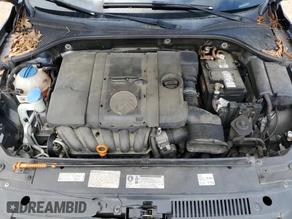 ✅ 2013 Volkswagen Passat S • VIN: 1VWAP7A34DC012297 • Lot: 60635515. Listed on Copart with 157,647 mi. Free auction sales archive from the USA and detailed vehicle history report at DreamBid. Image 11.