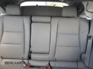 ✅ 2017 Acura RDX Advance • VIN: 5J8TB3H70HL015197 • Лот: 70217435. Опубликован ранее на Copart с пробегом 121 231 миль. Бесплатный доступ к архиву аукционных продаж из США и подробный отчёт об истории автомобиля на DreamBid. Изображение 10.