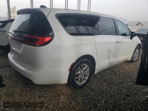 ✅ 2025 Chrysler Pacifica Select • VIN: 2C4RC1BG3SR502556 • Lot: 93856955. Wystawiony na Copart z przebiegiem 30 371 mil. Bezpłatny archiwum sprzedaży aukcyjnych z USA i szczegółowy raport historii pojazdu na DreamBid. Zdjęcie 3.
