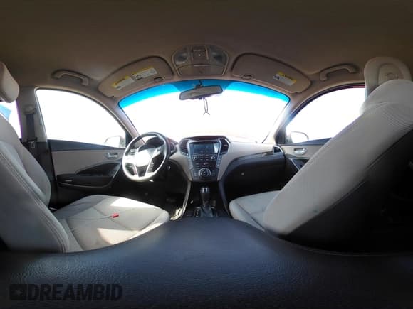 ✅ 2017 Hyundai Santa Fe SE • VIN: KM8SM4HF9HU201697 • Лот: 42399797. Опубликован ранее на IAAI с пробегом 176 701 миль. Бесплатный доступ к архиву аукционных продаж из США и подробный отчёт об истории автомобиля на DreamBid. Изображение 18.