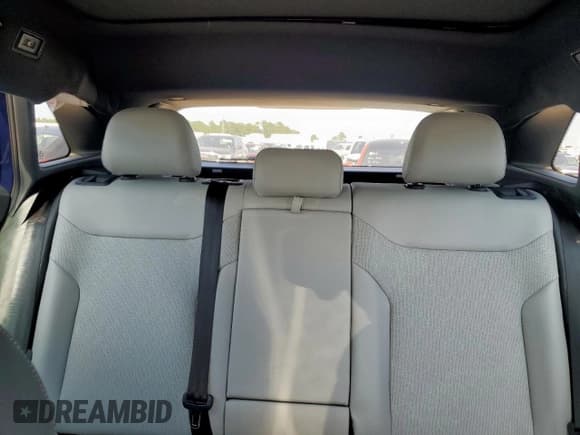 ✅ 2022 Volkswagen ID.4 Pro S • VIN: WVGUNPE28NP070331 • Лот: 66458265. Опубликован ранее на Copart с пробегом 26 559 миль. Бесплатный доступ к архиву аукционных продаж из США и подробный отчёт об истории автомобиля на DreamBid. Изображение 10.