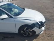 ✅ 2024 Hyundai Elantra Limited • VIN: KMHLP4DG9RU836303 • Лот: 43699266. Опубликован ранее на IAAI с пробегом 35 657 миль. Бесплатный доступ к архиву аукционных продаж из США и подробный отчёт об истории автомобиля на DreamBid. Изображение 19.