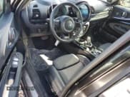 ✅ 2022 MINI Clubman Cooper S • VIN: WMWLV7C04N2P84792 • Lot: 42364495. Wystawiony na Copart z przebiegiem Nie podano. Bezpłatny archiwum sprzedaży aukcyjnych z USA i szczegółowy raport historii pojazdu na DreamBid. Zdjęcie 8.