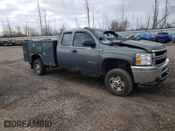 ✅ 2011 Chevrolet Silverado 2500HD • VIN: 1GB2KVCL6BZ180125 • Лот: 49629015. Опубликован ранее на Copart с пробегом Не указан. Бесплатный доступ к архиву аукционных продаж из США и подробный отчёт об истории автомобиля на DreamBid. Изображение 4.