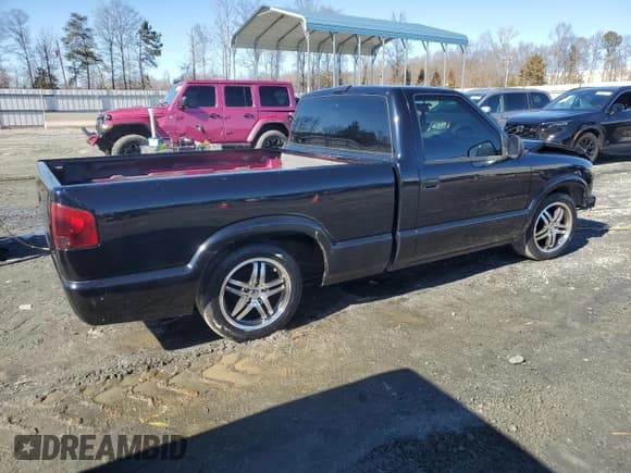 ✅ 1994 Chevrolet S-10 • VIN: 1GCCS1444R8164182 • Лот: 42784055. Опубликован ранее на Copart с пробегом 151 111 миль. Бесплатный доступ к архиву аукционных продаж из США и подробный отчёт об истории автомобиля на DreamBid. Изображение 3.
