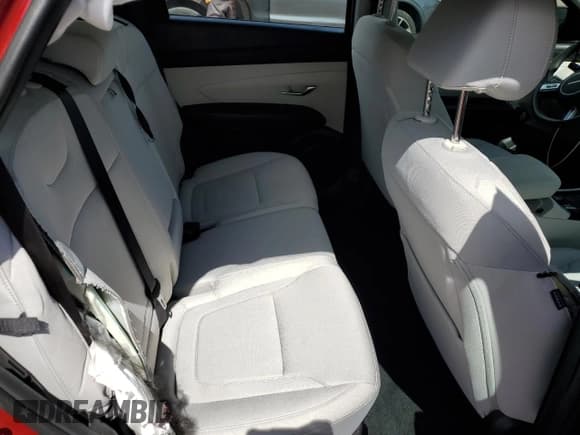 ✅ 2025 Hyundai Tucson SE • VIN: 5NMJA3DE1SH495126 • Lot: 85783925. Wystawiony na Copart z przebiegiem 16 150 mil. Bezpłatny archiwum sprzedaży aukcyjnych z USA i szczegółowy raport historii pojazdu na DreamBid. Zdjęcie 11.