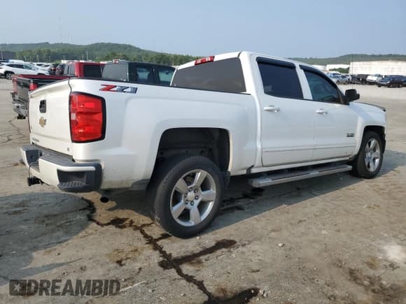 ✅ 2018 Chevrolet Silverado 1500 LT • VIN: 3GCUKREC5JG168717 • Лот: 64507884. Опубликован ранее на Copart с пробегом 116 515 миль. Бесплатный доступ к архиву аукционных продаж из США и подробный отчёт об истории автомобиля на DreamBid. Изображение 3.