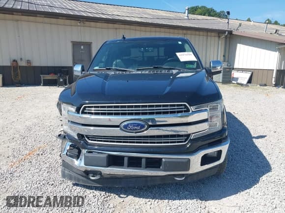 ✅ 2018 Ford F-150 XL • VIN: 1FTEW1EG8JKD15523 • Lot: 42976584. Wystawiony na IAAI z przebiegiem 103 293 mil. Bezpłatny archiwum sprzedaży aukcyjnych z USA i szczegółowy raport historii pojazdu na DreamBid. Zdjęcie 12.