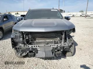 ✅ 2020 Chevrolet Silverado 1500 LTZ • VIN: 3GCUYGET1LG405936 • Lot: 71333414. Wystawiony na Copart z przebiegiem 67 664 mil. Bezpłatny archiwum sprzedaży aukcyjnych z USA i szczegółowy raport historii pojazdu na DreamBid. Zdjęcie 5.