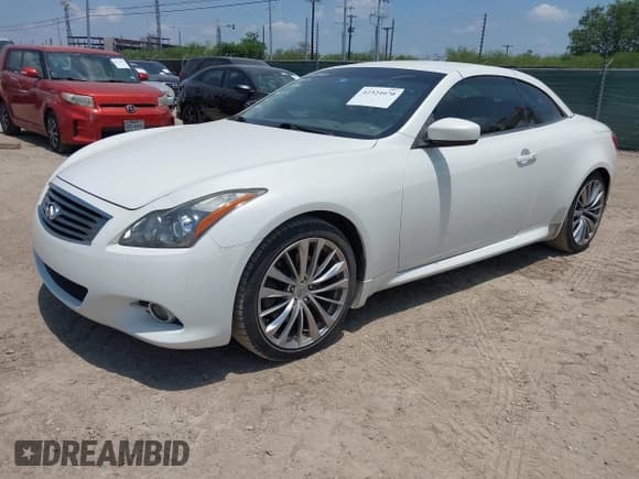 ✅ 2013 Infiniti G37 • VIN: JN1CV6FE5DM772113 • Lot: 42324070. Wystawiony na IAAI z przebiegiem 69 430 mil. Bezpłatny archiwum sprzedaży aukcyjnych z USA i szczegółowy raport historii pojazdu na DreamBid. Zdjęcie 17.