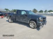 ✅ 2019 Chevrolet Silverado 1500 LT • VIN: 2GCVKPEC1K1182150 • Lot: 64535195. Wystawiony na Copart z przebiegiem 129 522 mil. Bezpłatny archiwum sprzedaży aukcyjnych z USA i szczegółowy raport historii pojazdu na DreamBid. Zdjęcie 4.