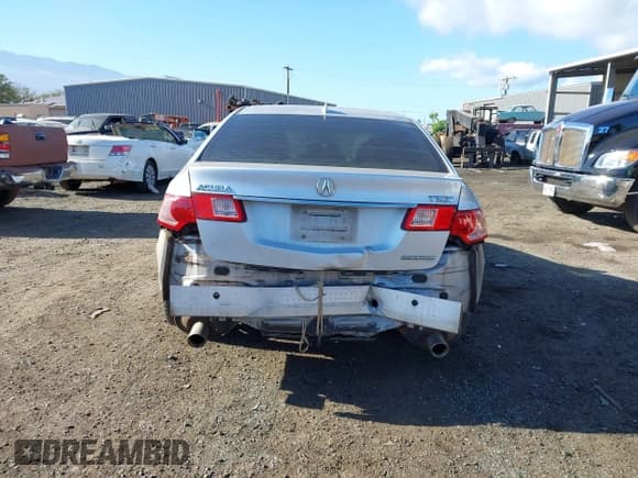✅ 2012 Acura TSX Special Edition • VIN: JH4CU2E82CC023678 • Lot: 40035483. Listed on IAAI with 119,532 mi. Free auction sales archive from the USA and detailed vehicle history report at DreamBid. Image 6.