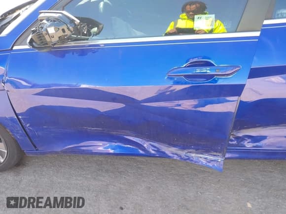 ✅ 2024 Hyundai Elantra SEL • VIN: KMHLS4DG3RU769454 • Lot: 41838085. Wystawiony na IAAI z przebiegiem 11 520 mil. Bezpłatny archiwum sprzedaży aukcyjnych z USA i szczegółowy raport historii pojazdu na DreamBid. Zdjęcie 17.