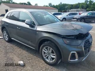 ✅ 2022 Audi Q5 S line Premium • VIN: WA1GAAFY7N2032142 • Lot: 39969547. Listed on IAAI with 28,000 mi. Free auction sales archive from the USA and detailed vehicle history report at DreamBid. Image 1.