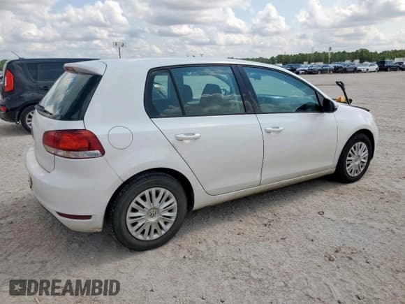 ✅ 2014 Volkswagen Golf • VIN: WVWDB7AJ4EW010630 • Lot: 68044815. Listed on Copart with 175,653 mi. Free auction sales archive from the USA and detailed vehicle history report at DreamBid. Image 3.