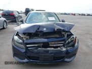 ✅ 2016 Mercedes-Benz C 300 • VIN: 55SWF4JB7GU141030 • Lot: 43540992. Wystawiony na IAAI z przebiegiem 132 550 mil. Bezpłatny archiwum sprzedaży aukcyjnych z USA i szczegółowy raport historii pojazdu na DreamBid. Zdjęcie 12.