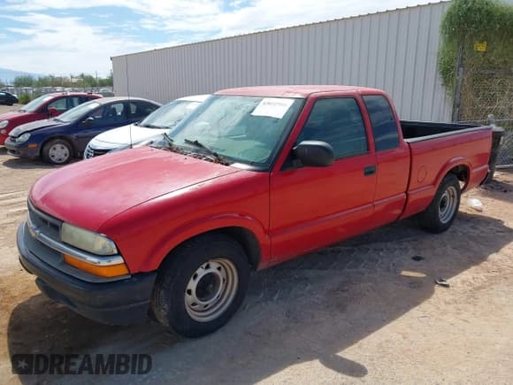 ✅ 2003 Chevrolet S-10 • VIN: 1GCCS19H938184611 • Лот: 43031988. Опубликован ранее на IAAI с пробегом 162 662 миль. Бесплатный доступ к архиву аукционных продаж из США и подробный отчёт об истории автомобиля на DreamBid. Изображение 2.