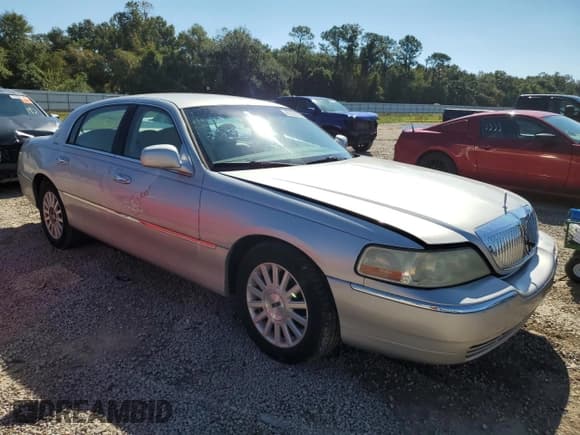 ✅ 2004 Lincoln Town Car Signature • VIN: 1LNHM81W54Y632830 • Лот: 87226195. Опубликован ранее на Copart с пробегом 145 095 миль. Бесплатный доступ к архиву аукционных продаж из США и подробный отчёт об истории автомобиля на DreamBid. Изображение 4.