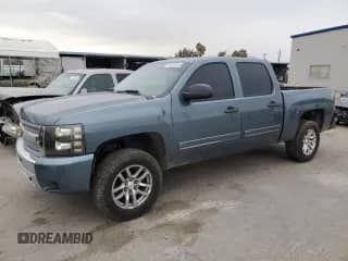 2012 Chevrolet Silverado 1500 LT с VIN 3GCPKSEAXCG113542, выставлен на аукционе Copart как лот 43826345 с пробегом 61 582 миль миль и Списание • Salvage title. История ставок и продаж доступна на DreamBid. Изображение 1.