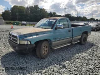 ✅ 1996 Dodge 1500 • VIN: 1B7HC16Y7TS711846 • Лот: 80255365. Опубликован ранее на Copart с пробегом 201 179 миль. Бесплатный доступ к архиву аукционных продаж из США и подробный отчёт об истории автомобиля на DreamBid. Изображение 1.