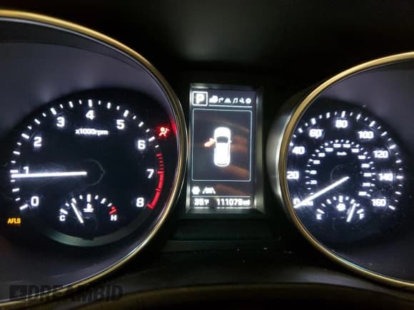 ✅ 2017 Hyundai Santa Fe Ultimate • VIN: 5XYZWDLA9HG481521 • Лот: 42129014. Опубликован ранее на Copart с пробегом 111 079 миль. Бесплатный доступ к архиву аукционных продаж из США и подробный отчёт об истории автомобиля на DreamBid. Изображение 9.