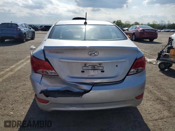 ✅ 2016 Hyundai Accent SE • VIN: KMHCT4AE0GU016512 • Лот: 53843914. Опубликован ранее на Copart с пробегом 111 709 миль. Бесплатный доступ к архиву аукционных продаж из США и подробный отчёт об истории автомобиля на DreamBid. Изображение 6.