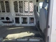 ✅ 2017 Ford Transit • VIN: 1FTYR2CM2HKB46662 • Лот: 43950015. Опубликован ранее на Copart с пробегом 243 928 миль. Бесплатный доступ к архиву аукционных продаж из США и подробный отчёт об истории автомобиля на DreamBid. Изображение 11.