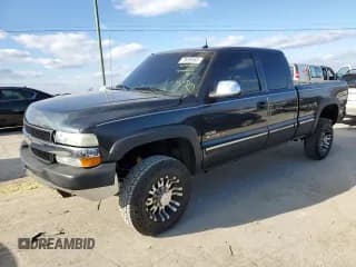 ✅ 2002 Chevrolet Silverado 2500HD LS • VIN: 1GCHC29122E276638 • Lot: 79489483. Listed on Copart with 127,992 mi. Free auction sales archive from the USA and detailed vehicle history report at DreamBid. Image 1.