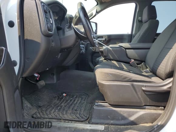 ✅ 2023 Chevrolet Silverado 2500HD LT • VIN: 1GC5YNE79PF131467 • Lot: 69922114. Listed on Copart with 46,187 mi. Free auction sales archive from the USA and detailed vehicle history report at DreamBid. Image 7.