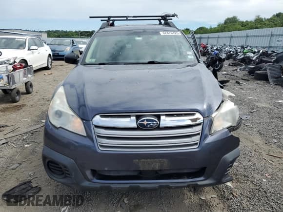 ✅ 2014 Subaru Outback 2.5i • VIN: 4S4BRBAC3E1264216 • Lot: 62476425. Listed on Copart with 174,354 mi. Free auction sales archive from the USA and detailed vehicle history report at DreamBid. Image 5.