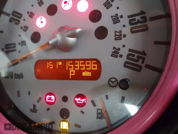 ✅ 2006 MINI Hardtop • VIN: WMWRC33506TK15034 • Lot: 42349957. Listed on IAAI with 153,596 mi. Free auction sales archive from the USA and detailed vehicle history report at DreamBid. Image 15.