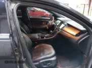 ✅ 2015 Ford Taurus SHO • VIN: 1FAHP2KT6FG137418 • Лот: 42256452. Опубликован ранее на IAAI с пробегом 140 335 миль. Бесплатный доступ к архиву аукционных продаж из США и подробный отчёт об истории автомобиля на DreamBid. Изображение 5.