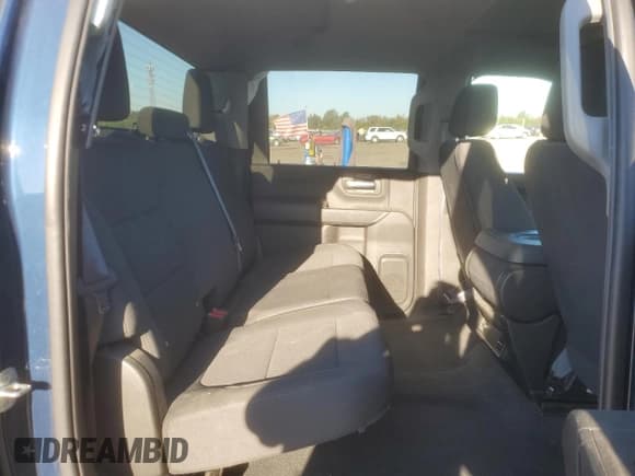 ✅ 2021 Chevrolet Silverado 2500HD Custom • VIN: 1GC4YME73MF264260 • Лот: 86646125. Опубликован ранее на Copart с пробегом 40 622 миль. Бесплатный доступ к архиву аукционных продаж из США и подробный отчёт об истории автомобиля на DreamBid. Изображение 10.