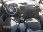 ✅ 2022 Jeep Renegade Altitude • VIN: ZACNJDE15NPN46061 • Лот: 71853005. Опубликован ранее на Copart с пробегом 38 788 миль. Бесплатный доступ к архиву аукционных продаж из США и подробный отчёт об истории автомобиля на DreamBid. Изображение 8.