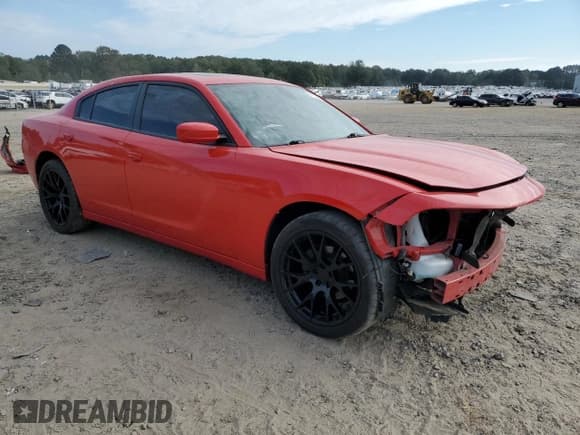 ✅ 2020 Dodge Charger SXT • VIN: 2C3CDXBG5LH213888 • Lot: 86120755. Wystawiony na Copart z przebiegiem 93 379 mil. Bezpłatny archiwum sprzedaży aukcyjnych z USA i szczegółowy raport historii pojazdu na DreamBid. Zdjęcie 4.