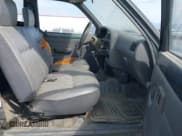 ✅ 1992 Toyota Pickup • VIN: JT4RN81A0N0091342 • Lot: 42886313. Wystawiony na IAAI z przebiegiem 118 836 mil. Bezpłatny archiwum sprzedaży aukcyjnych z USA i szczegółowy raport historii pojazdu na DreamBid. Zdjęcie 5.