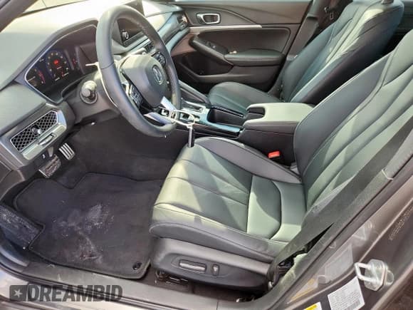 ✅ 2023 Acura Integra w/A-Spec Package • VIN: 19UDE4H34PA022808 • Лот: 82166265. Опубликован ранее на Copart с пробегом 23 847 миль. Бесплатный доступ к архиву аукционных продаж из США и подробный отчёт об истории автомобиля на DreamBid. Изображение 7.