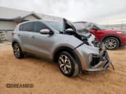 ✅ 2021 Kia Sportage LX • VIN: KNDPM3AC4M7938447 • Lot: 93928395. Wystawiony na Copart z przebiegiem 99 999 mil. Bezpłatny archiwum sprzedaży aukcyjnych z USA i szczegółowy raport historii pojazdu na DreamBid. Zdjęcie 4.