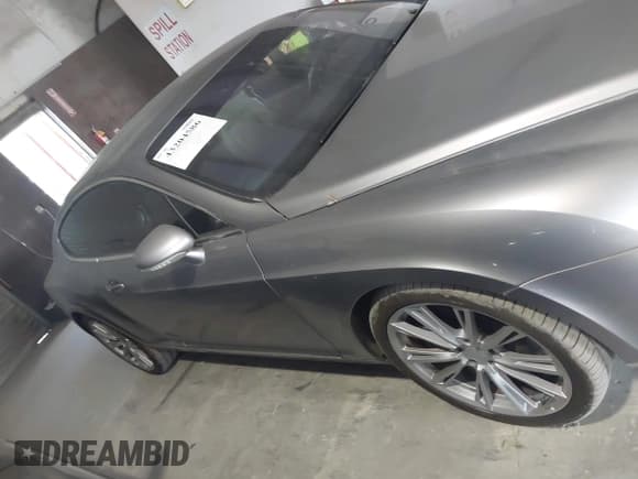 ✅ 2005 Bentley Continental GT GT • VIN: SCBCR63W55C025068 • Лот: 43204586. Опубликован ранее на IAAI с пробегом 60 453 миль. Бесплатный доступ к архиву аукционных продаж из США и подробный отчёт об истории автомобиля на DreamBid. Изображение 13.