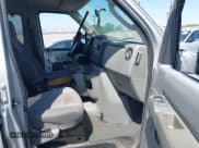 ✅ 2010 Ford Econoline Passenger XL • VIN: 1FBNE3BL7ADA88866 • Lot: 43046015. Listed on IAAI with 203,463 mi. Free auction sales archive from the USA and detailed vehicle history report at DreamBid. Image 5.