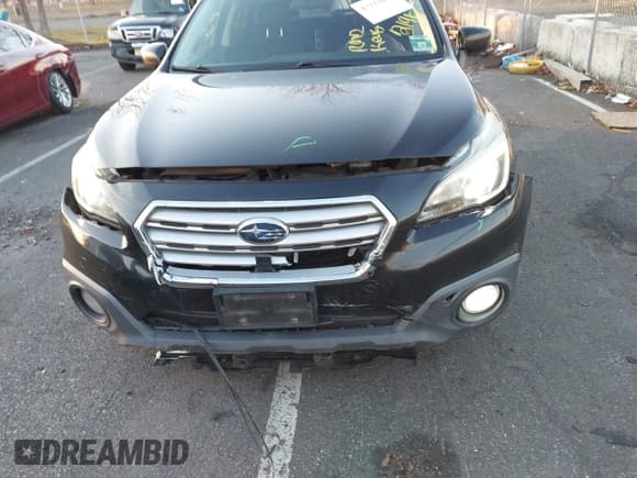 ✅ 2015 Subaru Outback Premium • VIN: 4S4BSACC7F3235769 • Lot: 43717663. Listed on IAAI with 219,642 mi. Free auction sales archive from the USA and detailed vehicle history report at DreamBid. Image 6.