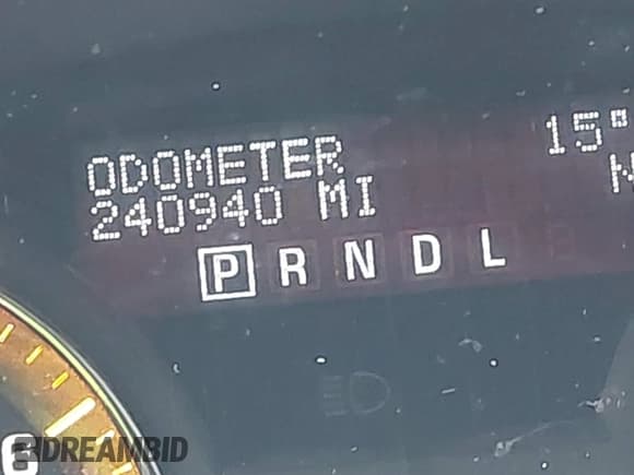 ✅ 2010 Saturn Outlook • VIN: 5GZLRVED4AJ131633 • Lot: 41597791. Wystawiony na IAAI z przebiegiem 240 940 mil. Bezpłatny archiwum sprzedaży aukcyjnych z USA i szczegółowy raport historii pojazdu na DreamBid. Zdjęcie 7.