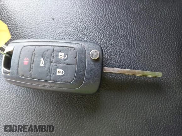 ✅ 2011 Buick Regal CXL RL1 • VIN: W04GN5EC4B1104675 • Lot: 41506083. Listed on IAAI with 236,210 mi. Free auction sales archive from the USA and detailed vehicle history report at DreamBid. Image 11.