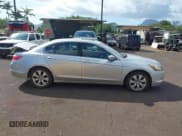 ✅ 2009 Honda Accord EX • VIN: 1HGCP26769A048457 • Lot: 43526139. Wystawiony na IAAI z przebiegiem 154 944 mil. Bezpłatny archiwum sprzedaży aukcyjnych z USA i szczegółowy raport historii pojazdu na DreamBid. Zdjęcie 13.