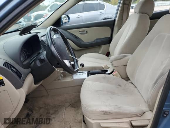 2007 Hyundai Elantra GLS с VIN KMHDU46D37U248314, выставлен на аукционе Copart как лот 85649265 с пробегом 176 338 миль миль и Списание • Salvage title. История ставок и продаж доступна на DreamBid. Изображение 7.